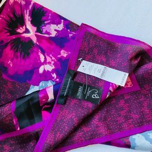 WHITE HOUSE BLACK MARKET Women's "Volia" Oblong Scarf or Wrap NWT